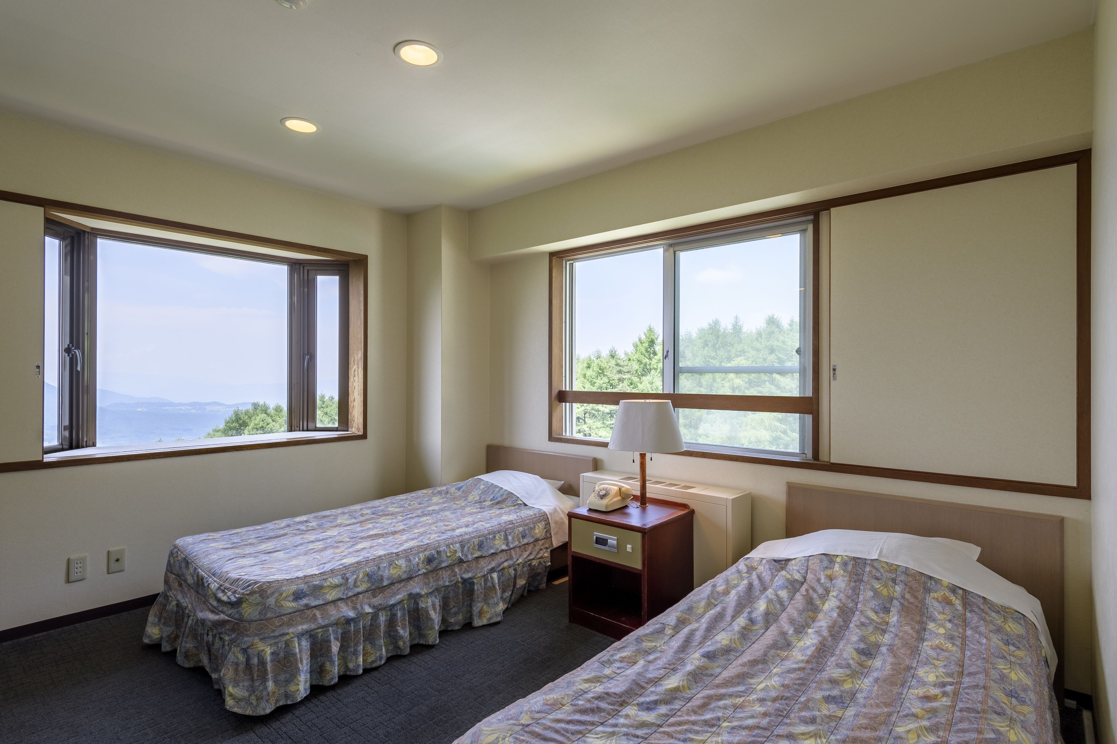 Free WiFi, wheelchair access