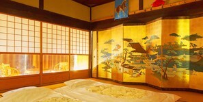 Tokuheian | 3 bedrooms, desk, laptop workspace, free WiFi - Tokuheian (Kyoto)