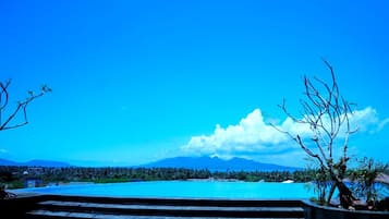 Piscina a l'aire lliure