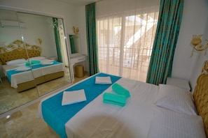 Luxury Villa, 3 Bedrooms, Sea View