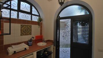 Appartement, 1 slaapkamer | Kamervoorziening