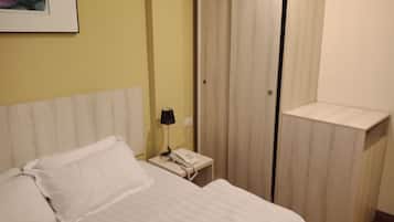 Standard King Room | Desk, rollaway beds, free WiFi