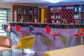 Bar (en el alojamiento)