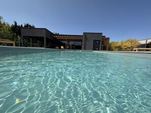 Seasonal outdoor pool - Artémis Hôtel & Spa Bistro Coquet (Cohade)