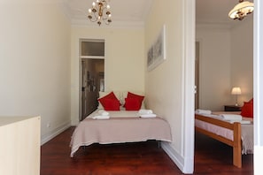 2 chambres, Wi-Fi gratuit, draps fournis