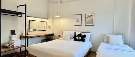 Tabla de planchar con plancha