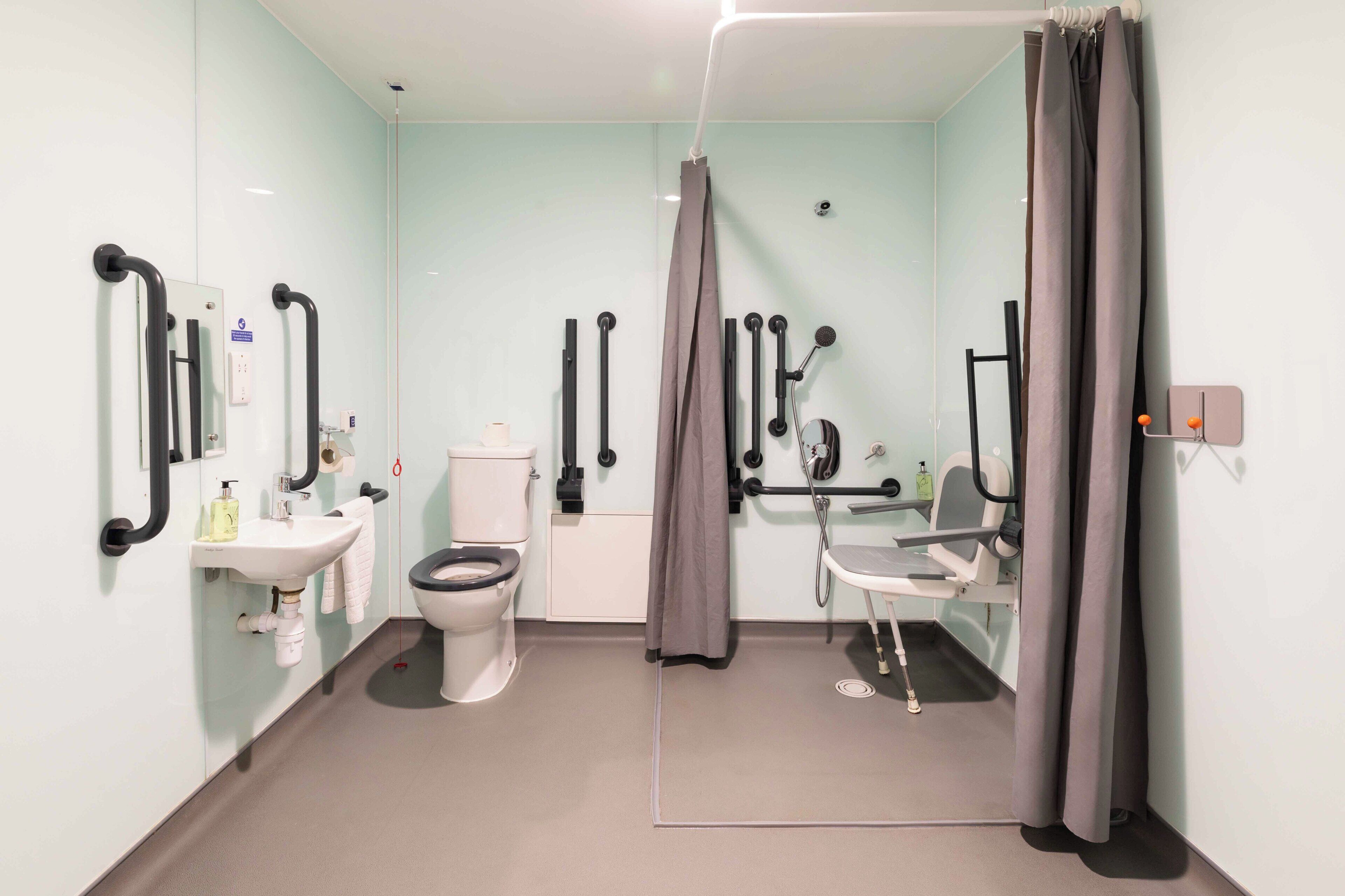 Photo - easyHotel Birmingham