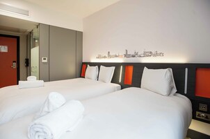 Sistema de insonorización, wifi gratis y ropa de cama