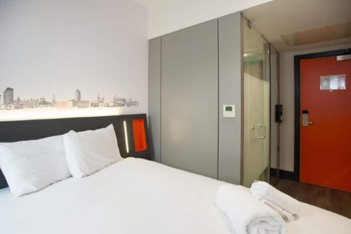 Wifi gratis, ropa de cama y acceso para silla de ruedas