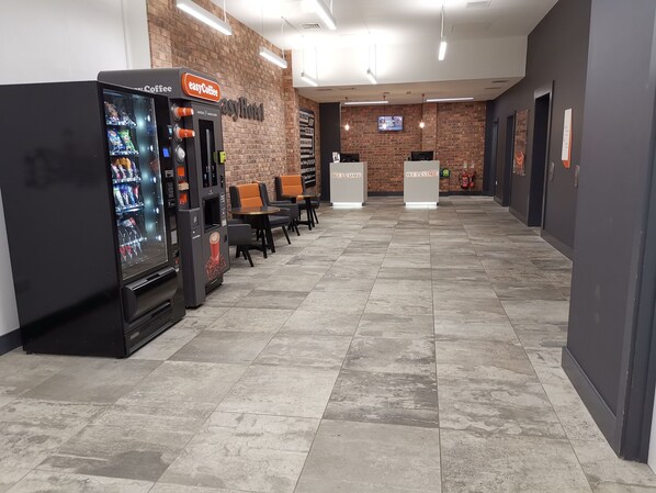 Lobby - easyHotel Sheffield (Sheffield)