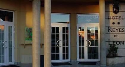Hotel Reyes de León