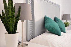 Double Room | Free WiFi, bed sheets - Hostal Guestped (Madrid)