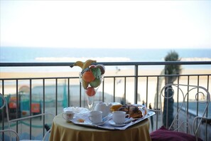 Breakfast area - Hotel Astoria Pesaro (Pesaro)
