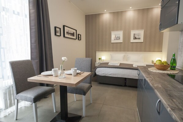 Comfort Studio | Premium bedding, desk, blackout curtains, soundproofing - Metro Hotel (Shchekino)