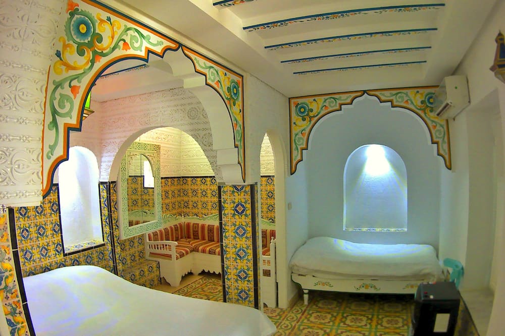 Dar Baaziz