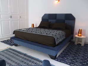 Classic Room (SMERALDO) | Individually decorated, individually furnished, blackout curtains