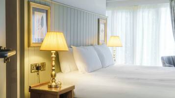 Accessible Double or Twin Room | In-room safe, free WiFi, bed sheets