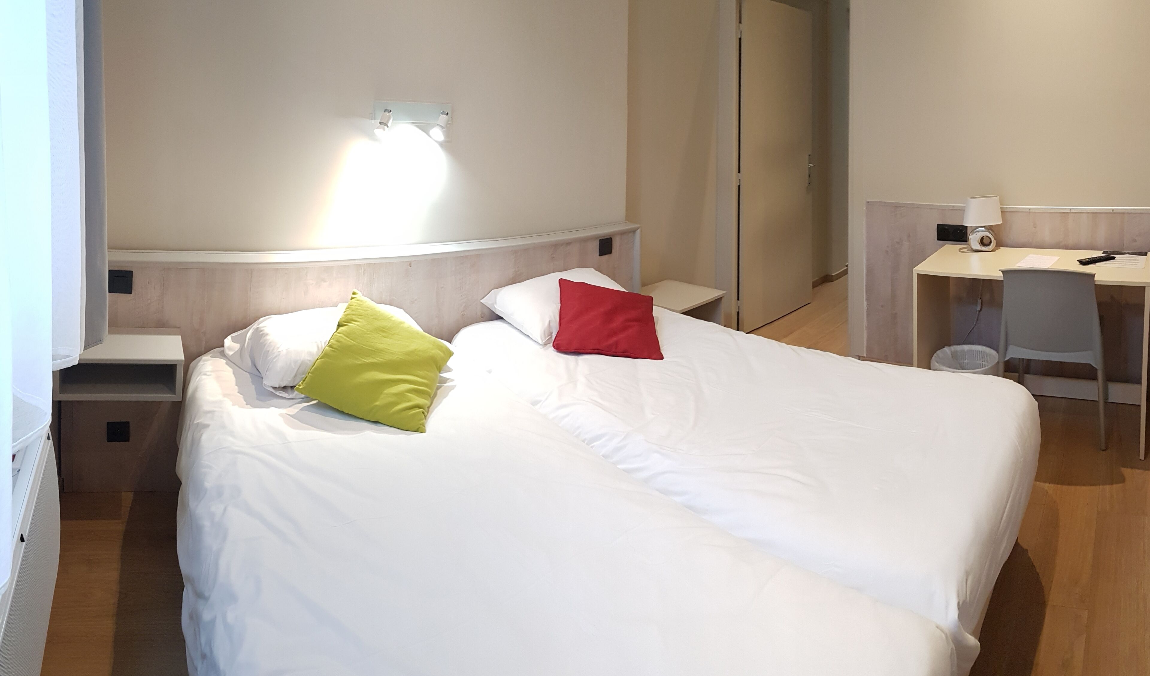 individually furnished, desk, soundproofing, free cots/infant beds