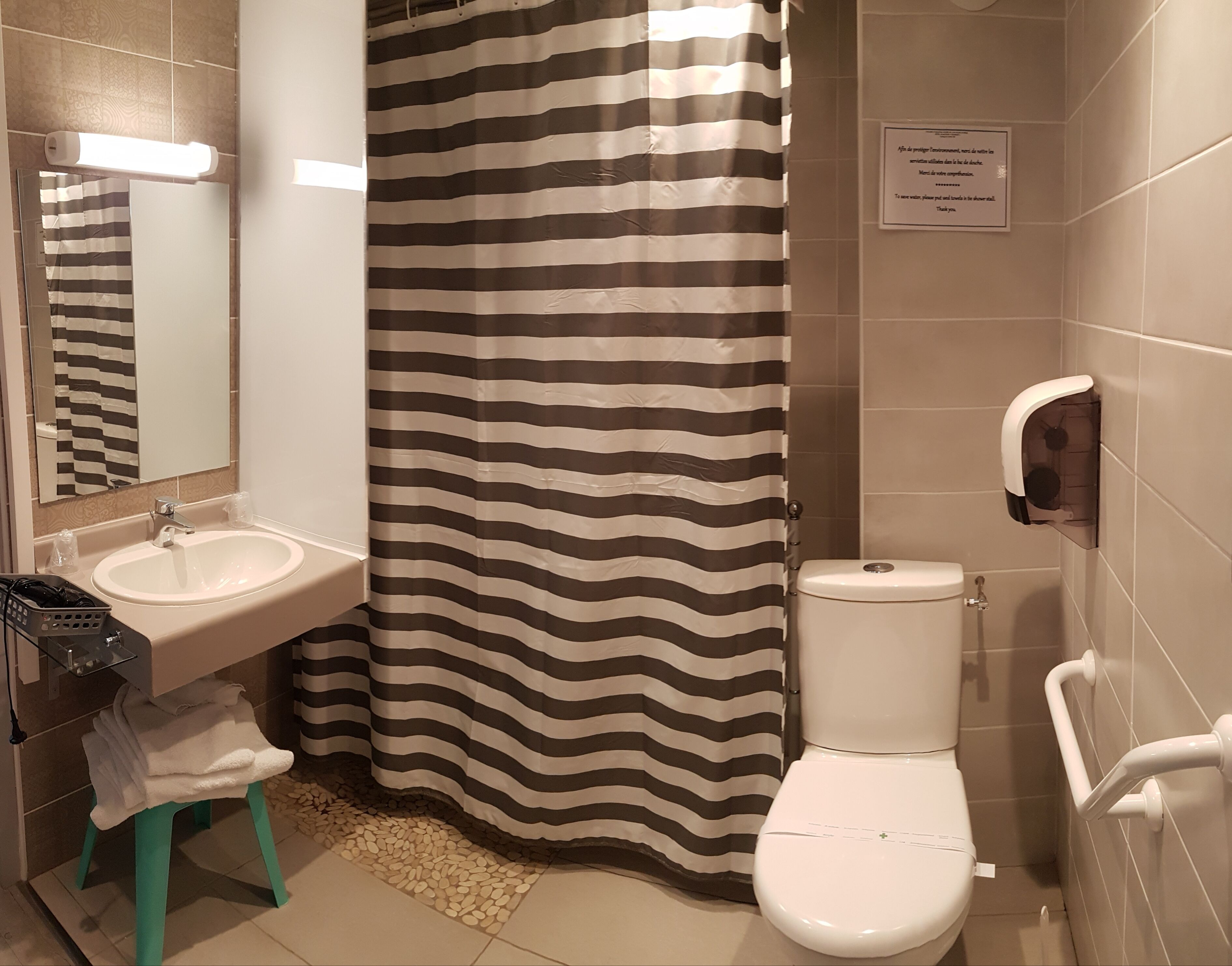 double room | bathroom | shower, hair dryer, towels