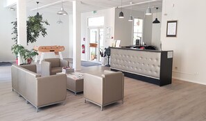 Reception - Hôtel la Bérangère (Perouges)