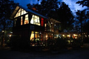 Front of property - evening/night