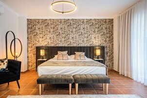 Kahden hengen deluxe-huone | Egyptinpuuvillaiset lakanat, ylelliset vuodevaatteet, untuvapeitot