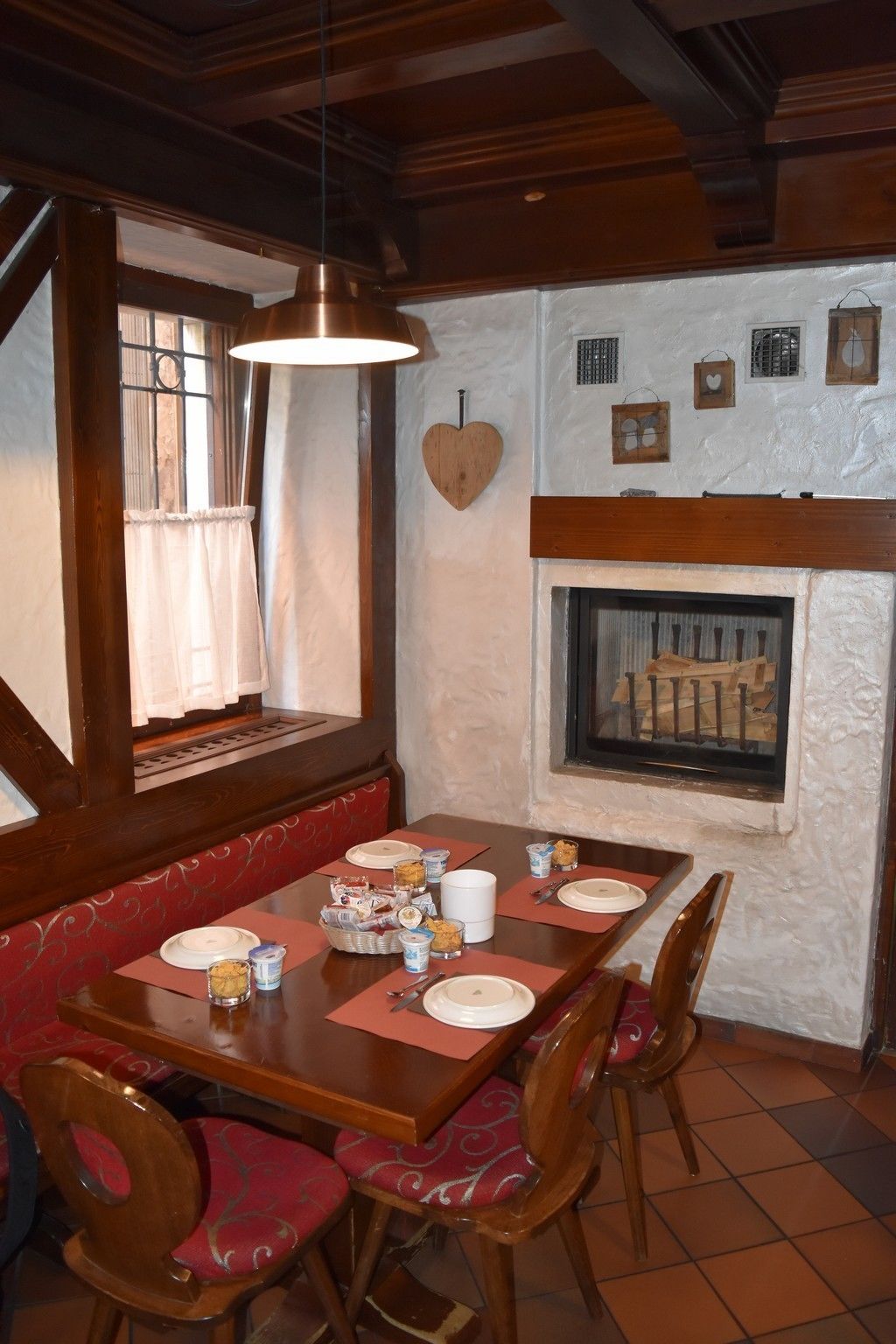 Dagelijks ontbijtbuffet (EUR 15 per persoon)