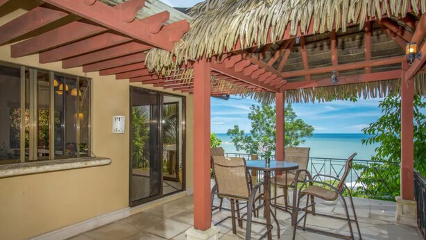 Design Condo, 2 Bedrooms, Non Smoking | Balcony