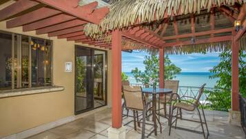 Design Condo, 2 Bedrooms, Non Smoking | Balcony