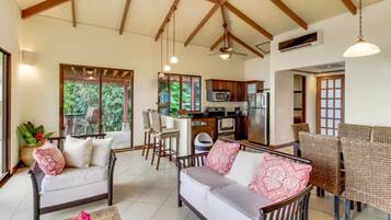 Design Condo, 2 Bedrooms, Non Smoking | Living area | Flat-screen TV