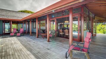 Comfort House, 3 Bedrooms, Non Smoking | Terrace/patio