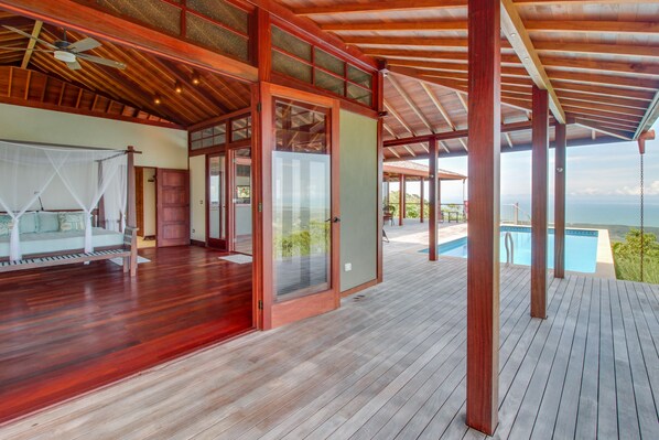 Comfort-talo, 3 makuuhuonetta, tupakointi kielletty | Terassi/patio