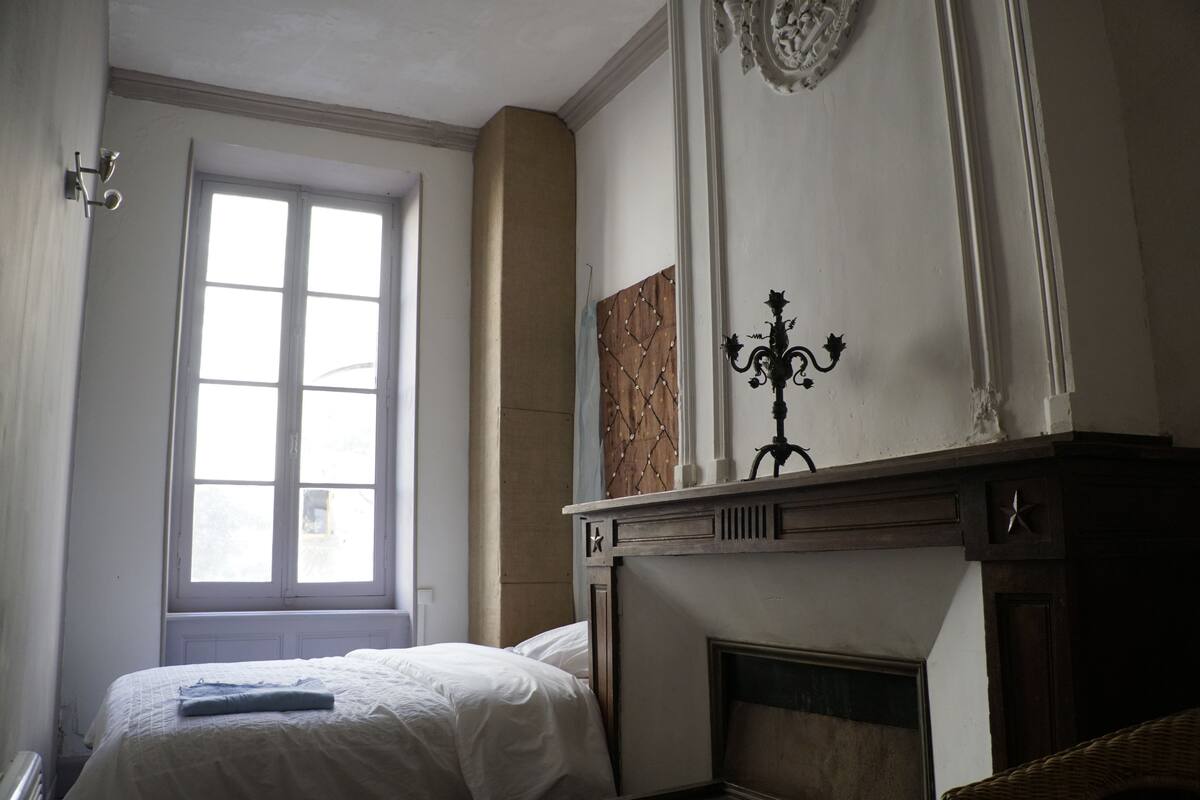 Individually decorated, individually furnished, iron/ironing board