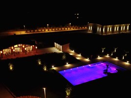 Fachada del alojamiento - Noche