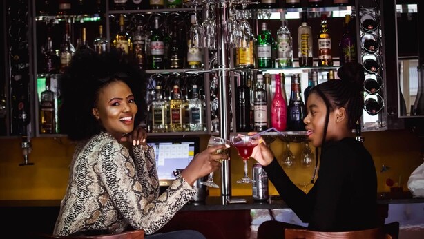 Bar (on property) - Mahlakapese Guest Lodge (Hlotse)