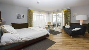 Habitación doble (Patrons) | Decoración individual, mobiliario individual, wifi gratis y ropa de cama