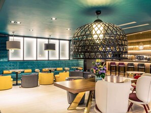 Lounge dans le hall