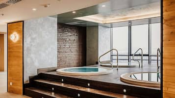 Een Turks bad/hammam, massagebehandelingen