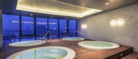 Baño turco o hammam y masajes