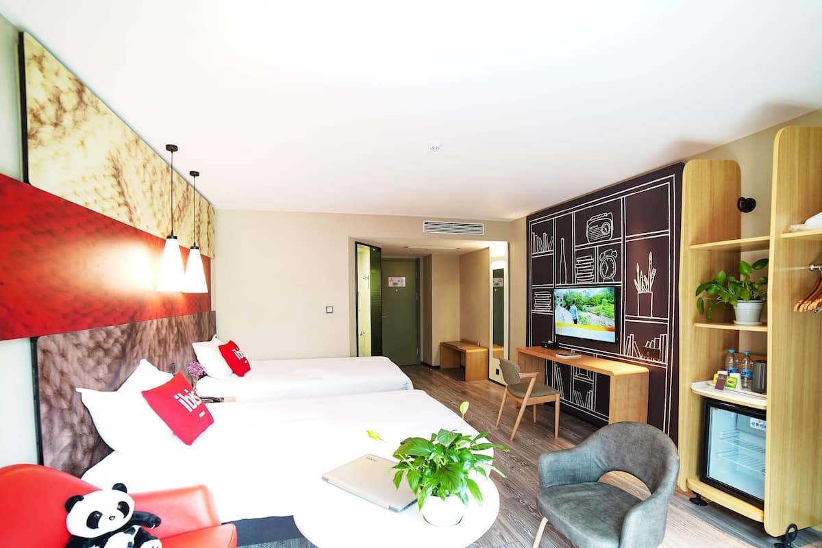 Twin Room | In-room safe, blackout drapes, free WiFi, bed sheets