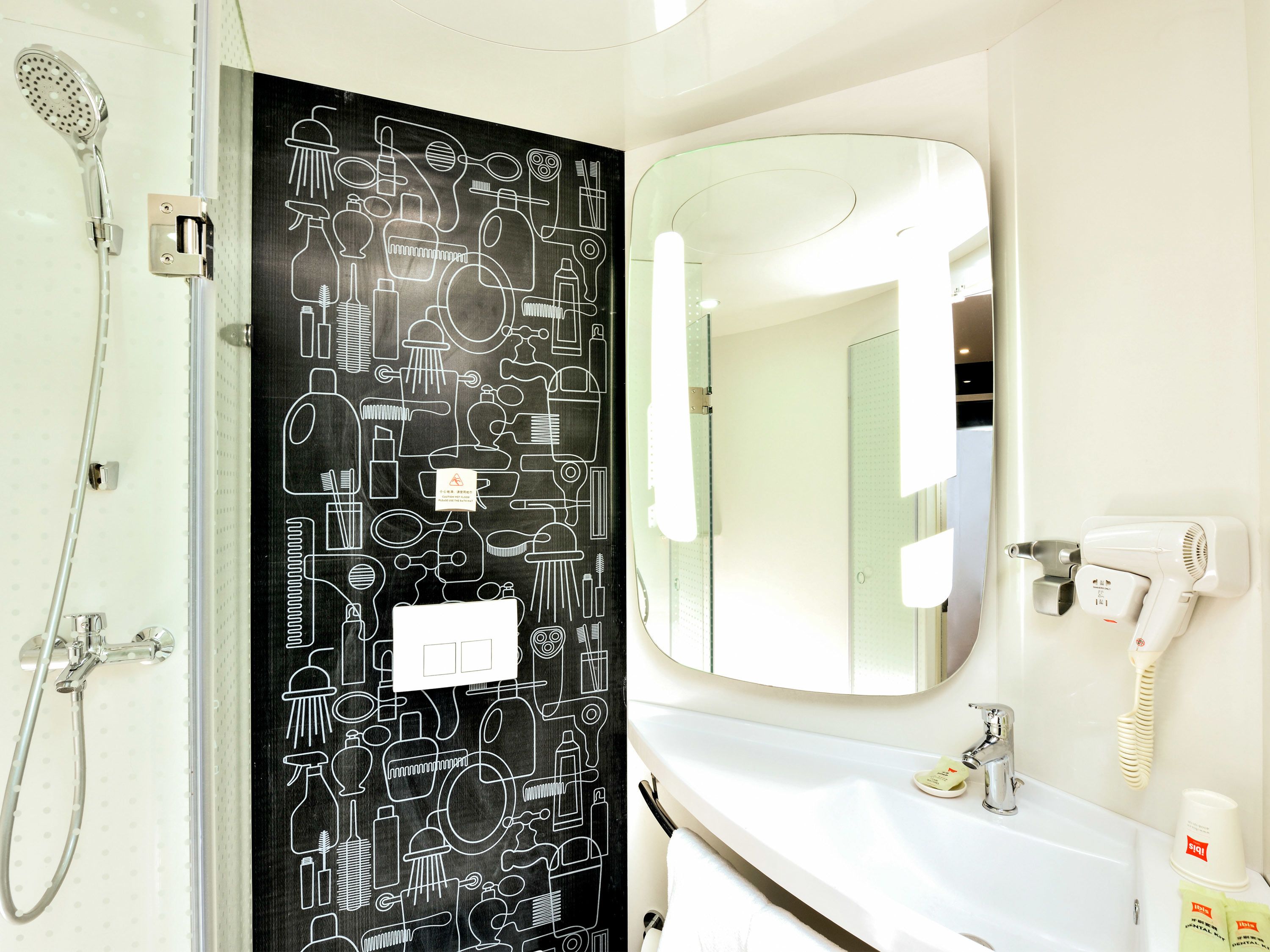 shower, free toiletries, hair dryer, slippers