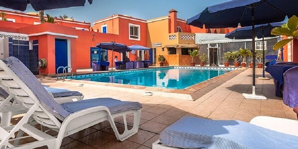 Outdoor pool - La Madrague N'gor (Dakar)