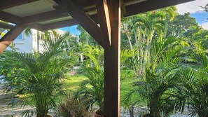 Comfort-Bungalow, 1 Doppelbett, Terrasse, zum Garten hin | Terrasse/Patio