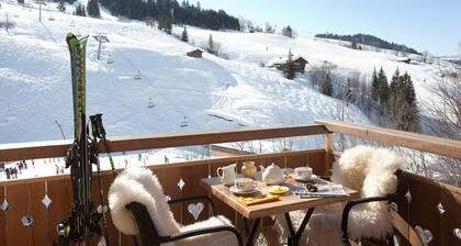 Logis HĂŽtel la CremaillĂšre