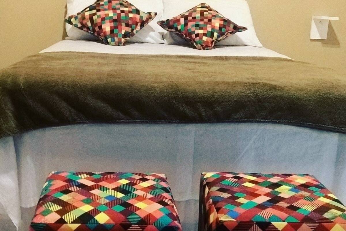 Premium bedding, rollaway beds, free WiFi