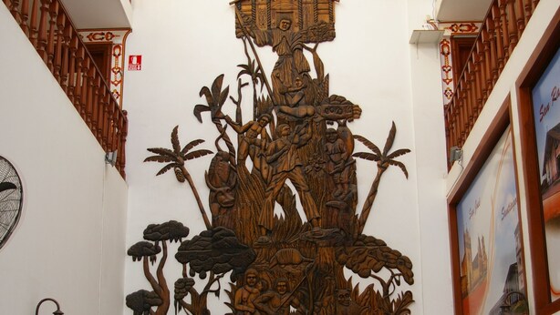 Unclassified image, 1 of 5, button - Hotel Misional (Santa Cruz)