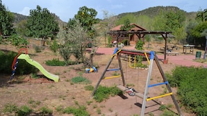 Unclassified image, 4 of 33, button - Las Casas de la Vega (Enguidanos)