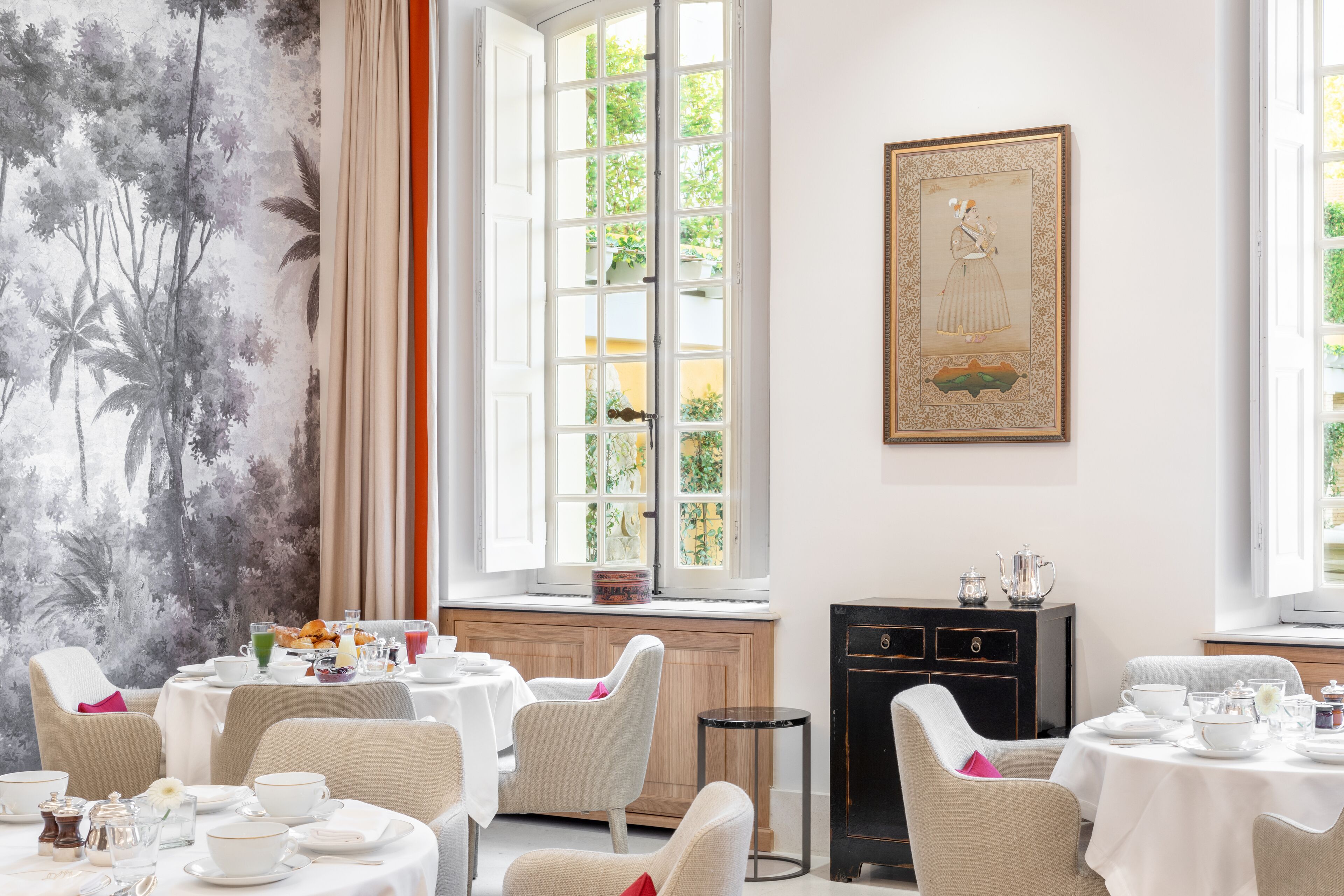 italian cuisine, pool views