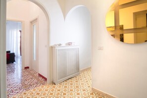 Apartment, 3 Schlafzimmer | Zimmerausstattung