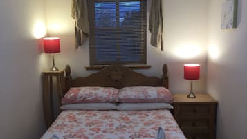 2 soverom, strykejern/-brett, wi-fi (inkludert) og sengetøy